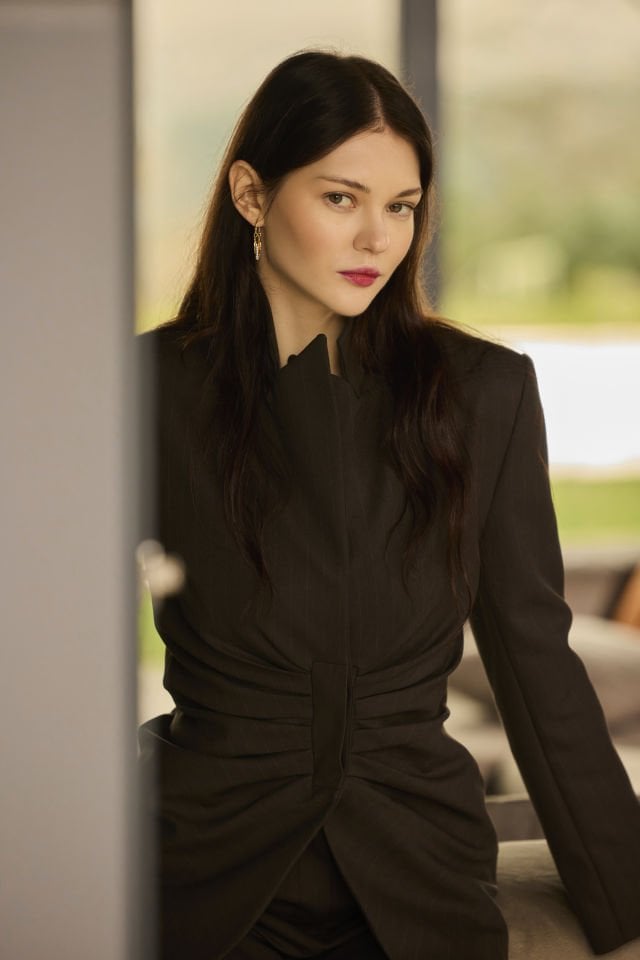 LUJO SCULPTED BLAZER